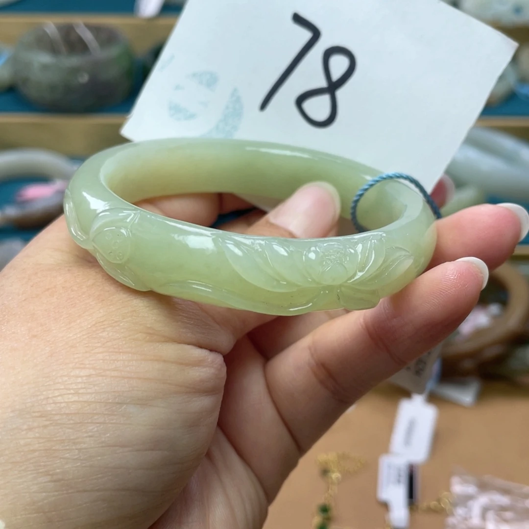 未镶嵌手镯和田玉圈口57