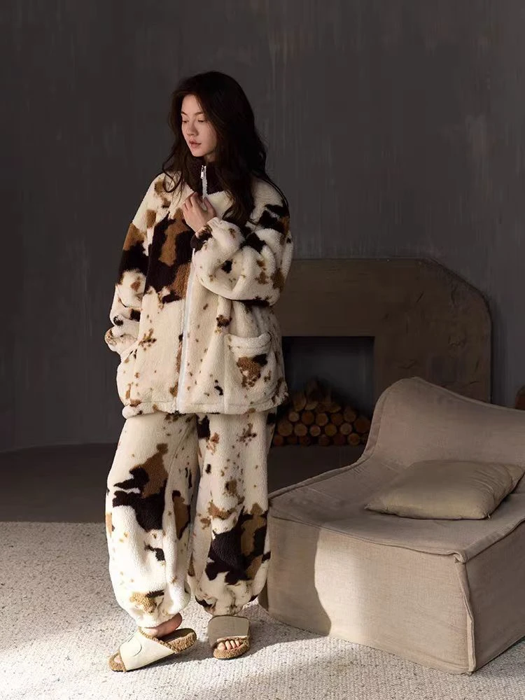 三花加绒家居服休闲套装套装新款睡衣长袖冬款加厚保暖冬季甜美