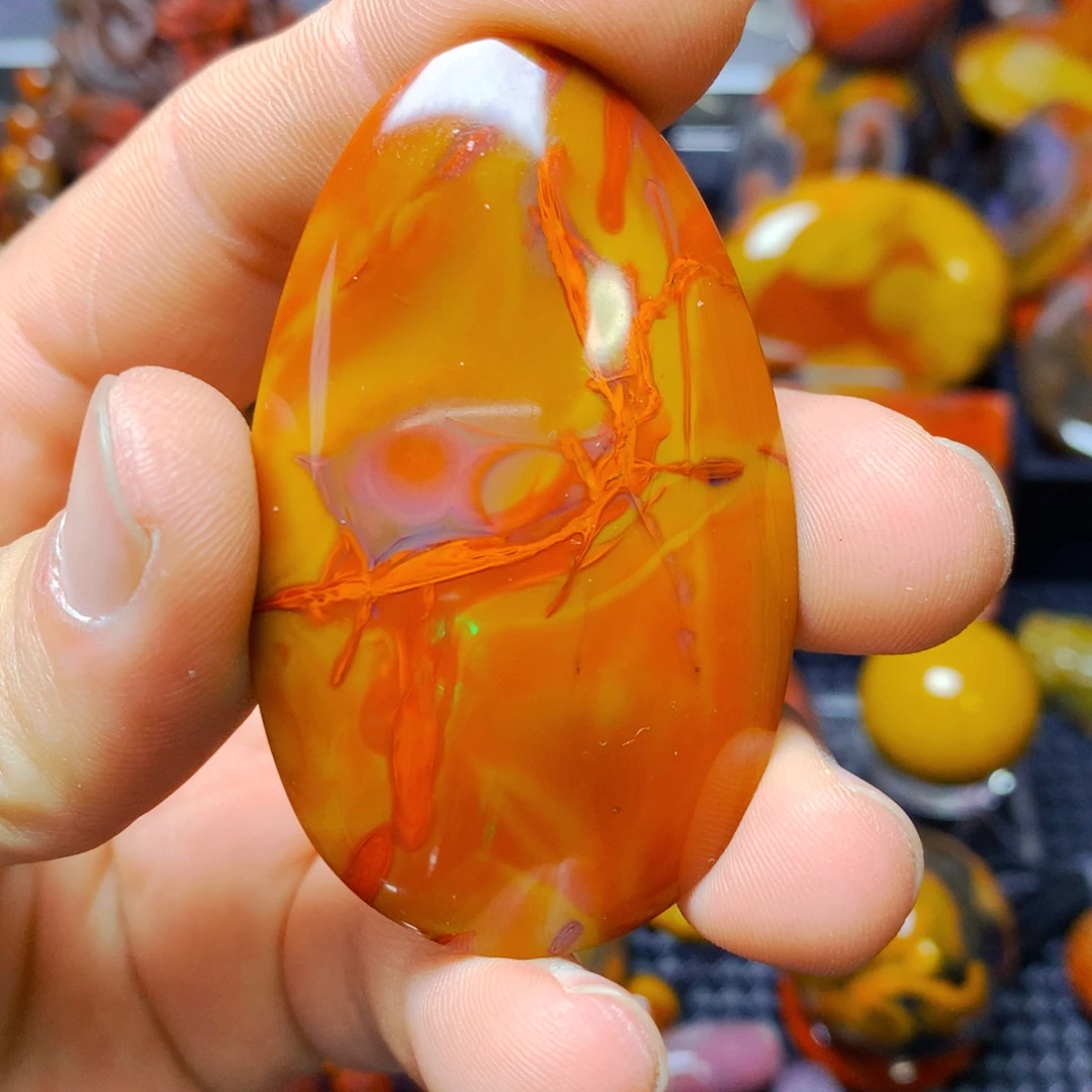 玛瑙/玉髓未镶嵌战国红玛瑙