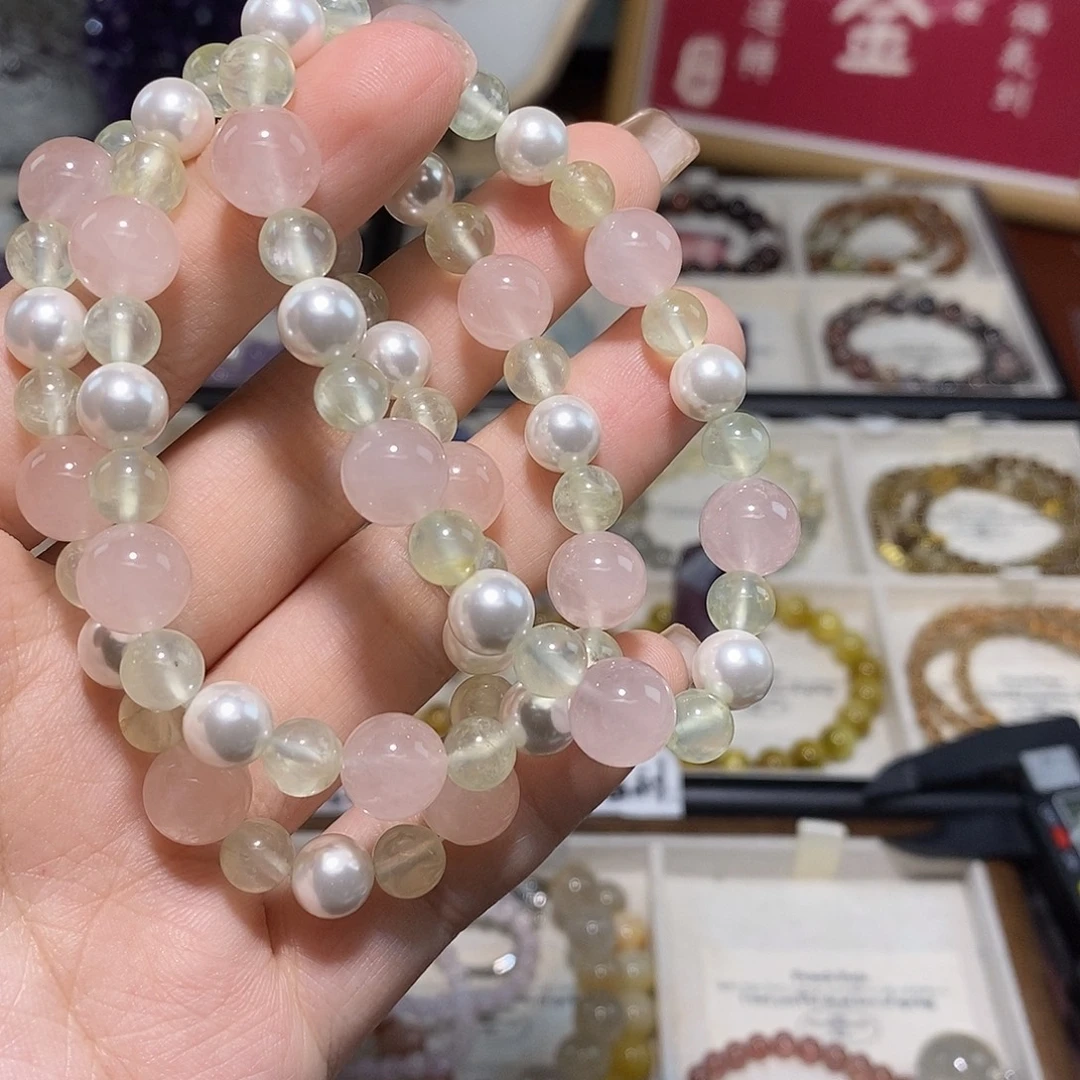 水晶手串未镶嵌桃桃奶绿