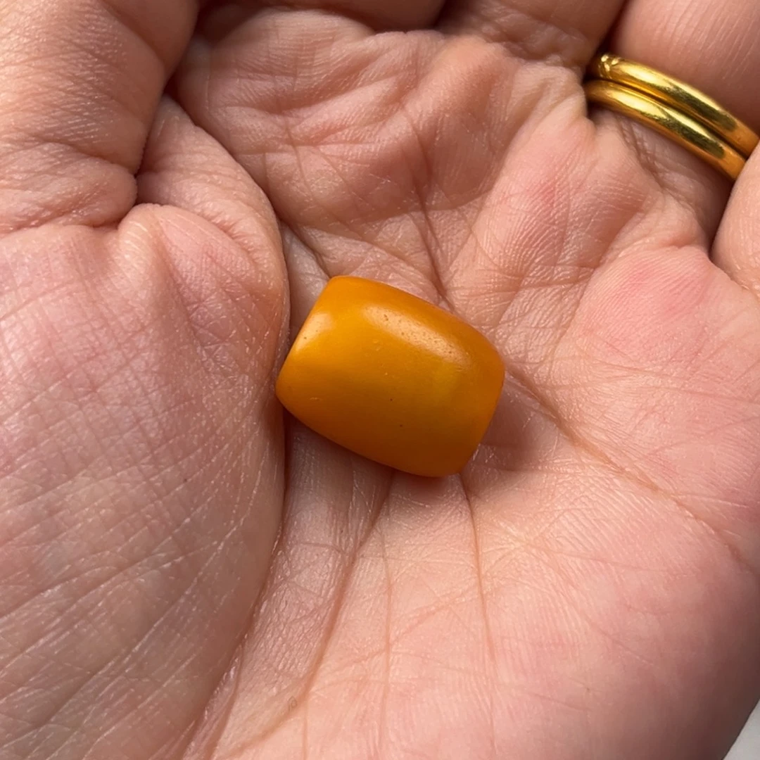 爱***象玛瑙/玉髓未镶嵌颈饰老蜜蜡