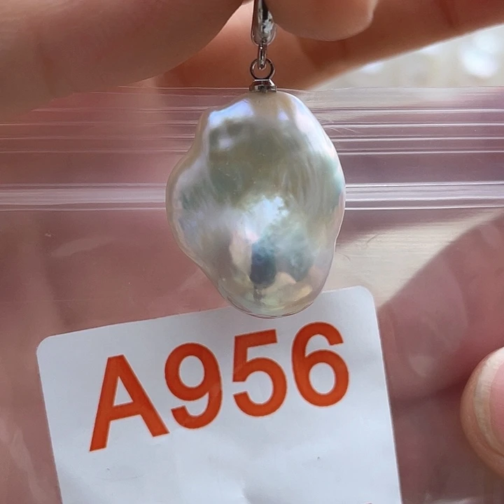 未镶嵌天然珍珠。  漏 漏 漏淡水珍珠