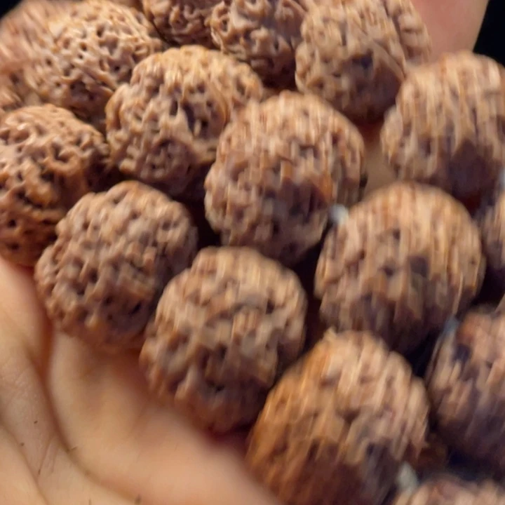 金刚菩提吊坠蜂窝