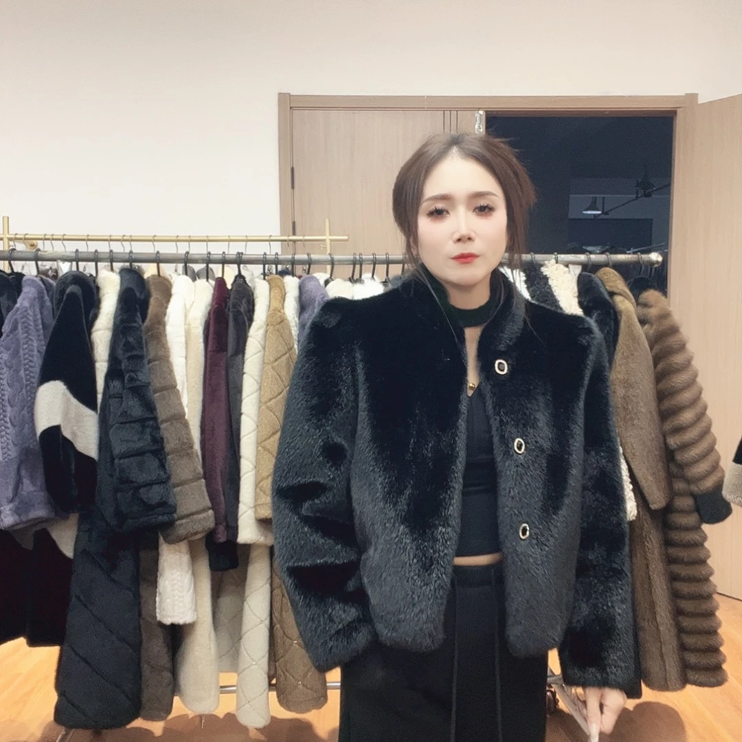 59号皮毛一体外套