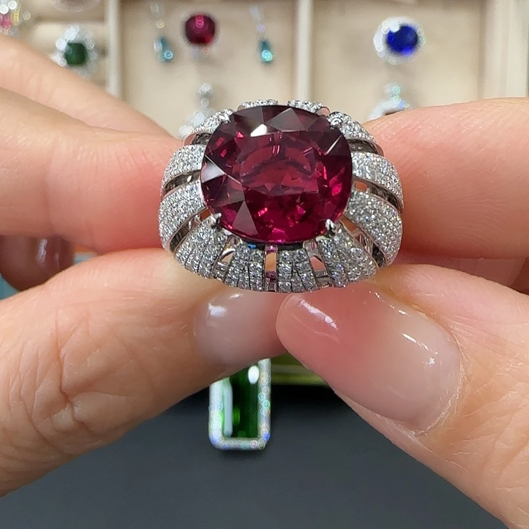 戒指碧玺18K金镶嵌6.3ct