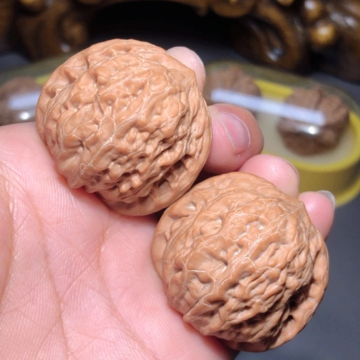 文玩核桃把件36.5铁锤