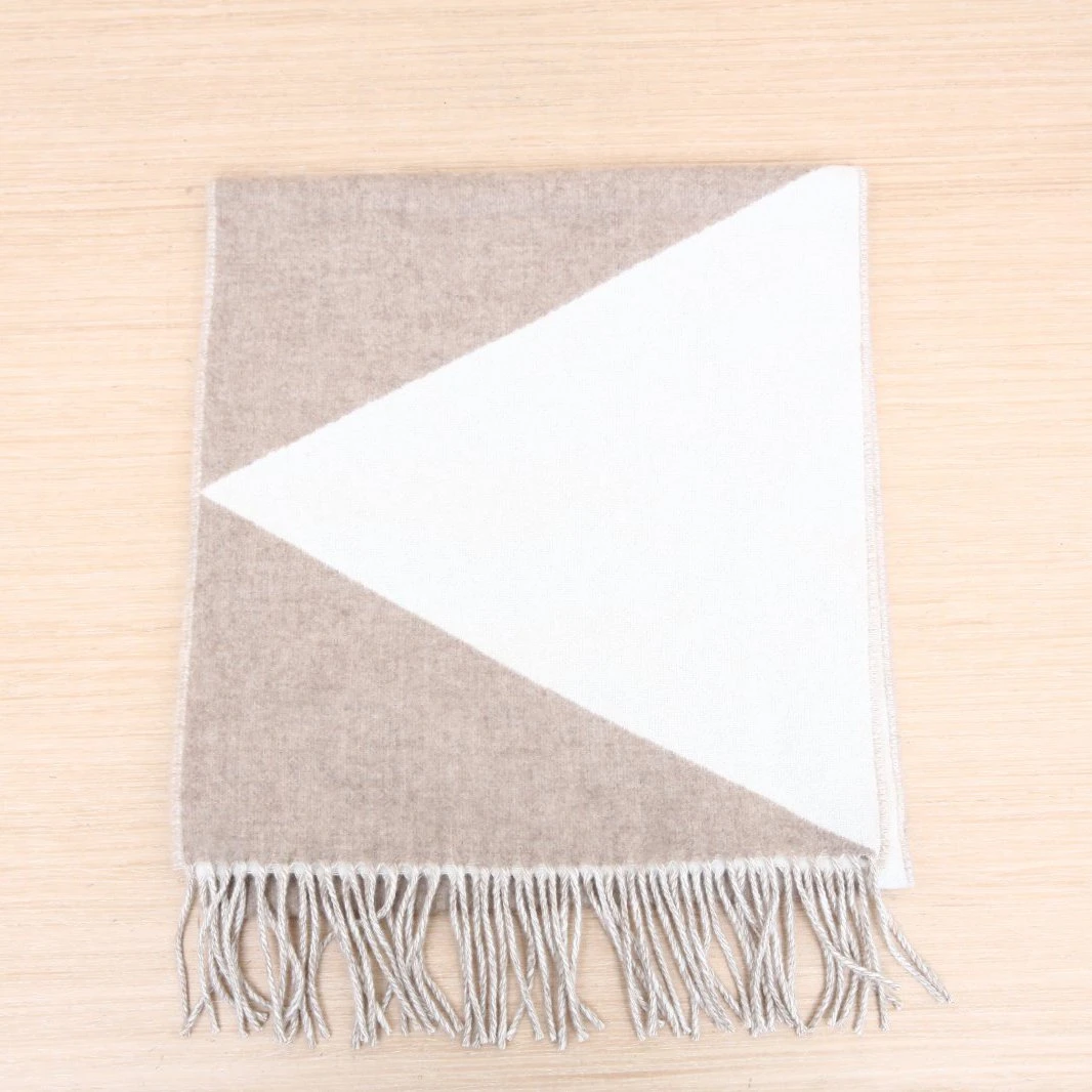 99新 Hermes/爱马仕 【小花Han】拼色 山羊绒 羊绒围巾三角型LOGO