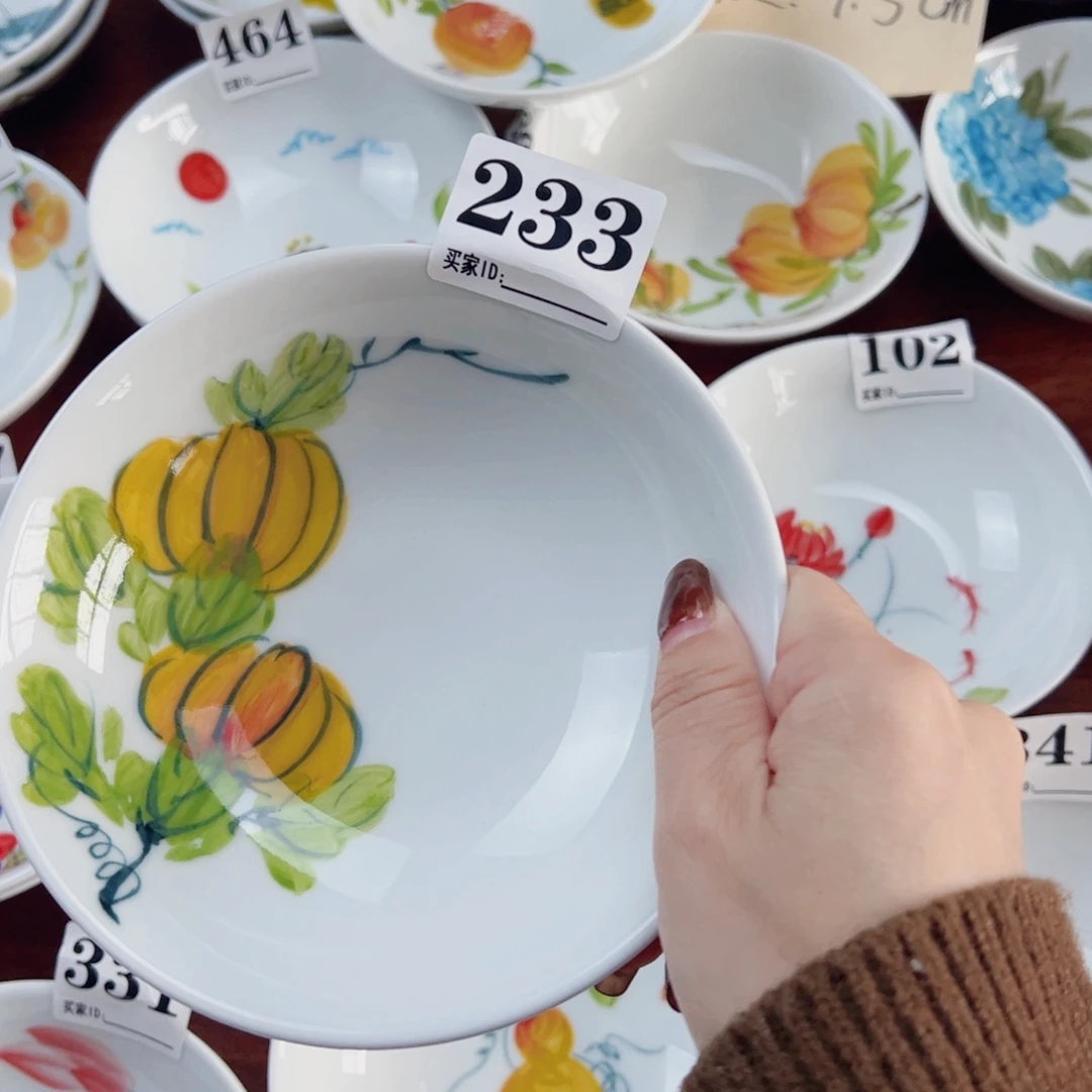 景德镇陶瓷手工手绘制作