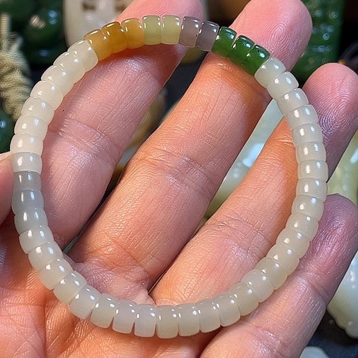 和田玉未镶嵌手串