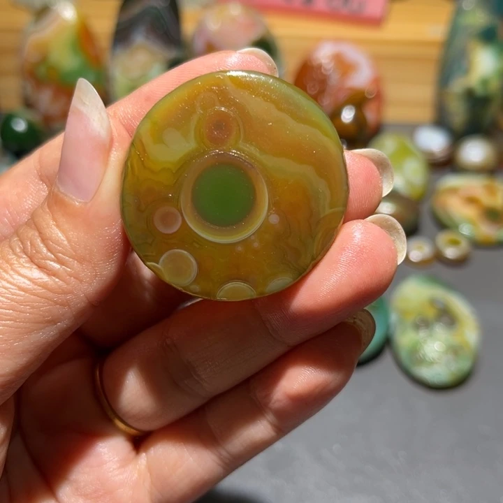 未镶嵌颈饰玛瑙/玉髓