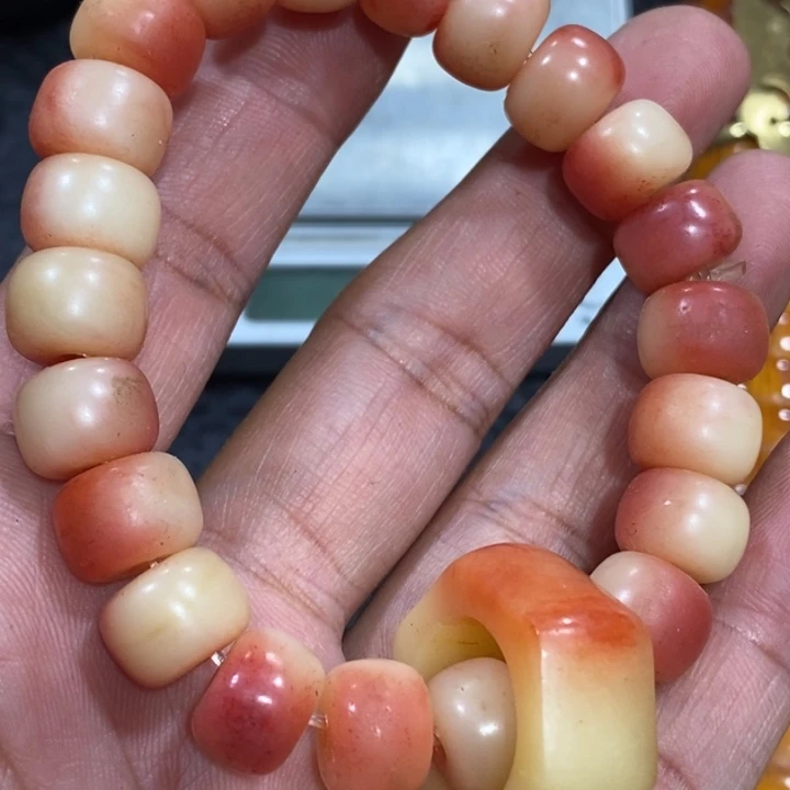 滴血莲花菩提吊坠