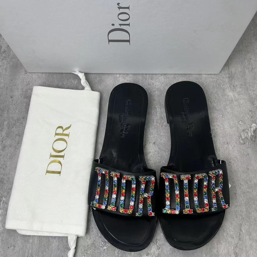95新 DIOR/迪奥 38码/仔仔女鞋/全套/黑色彩色logo拖鞋 xxs1176
