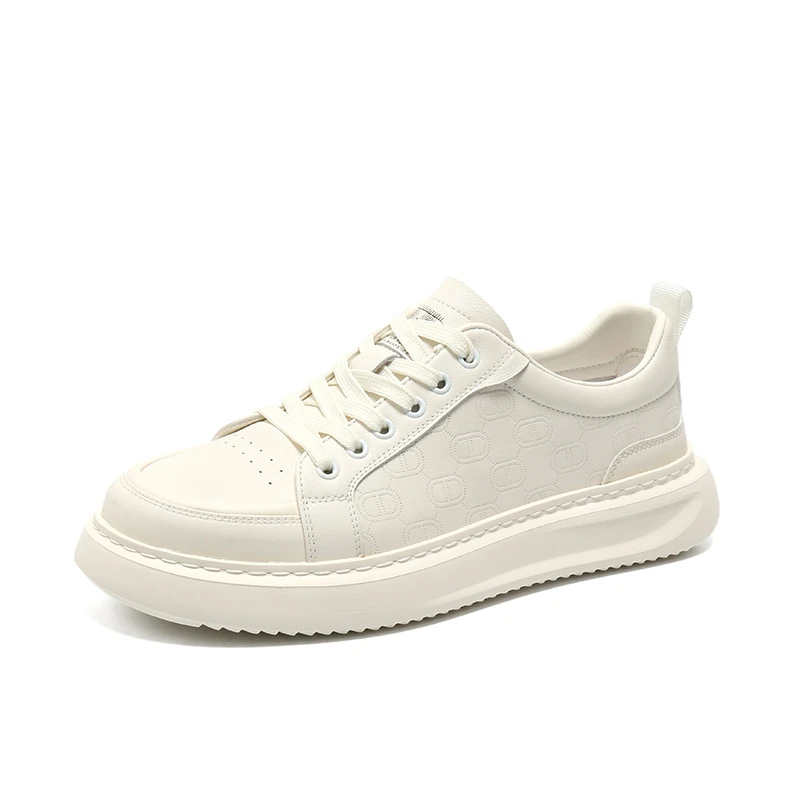 新款男鞋低帮春夏耐磨爆款百搭透气小白鞋软底潮鞋休闲板鞋时尚鞋