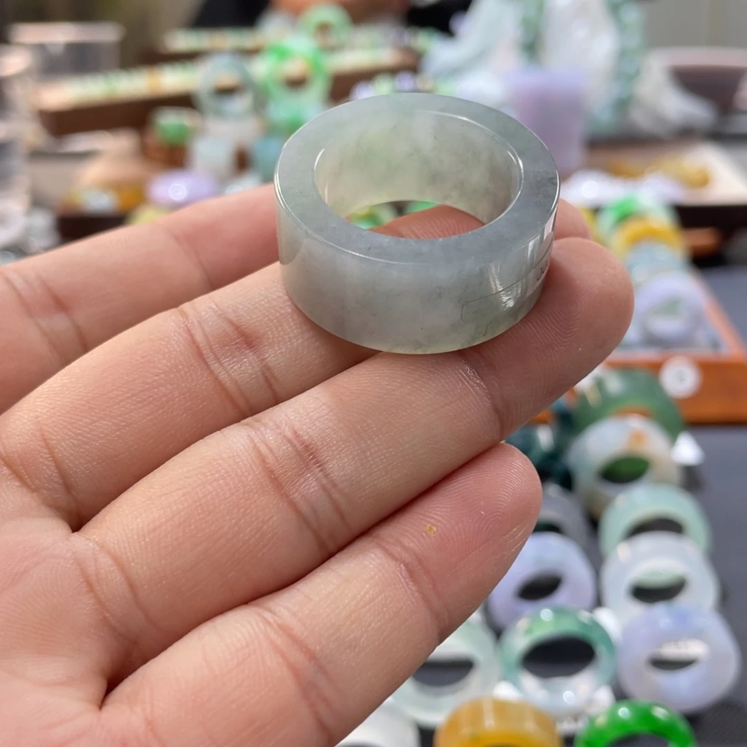 定制翡翠未镶嵌?***王翡翠