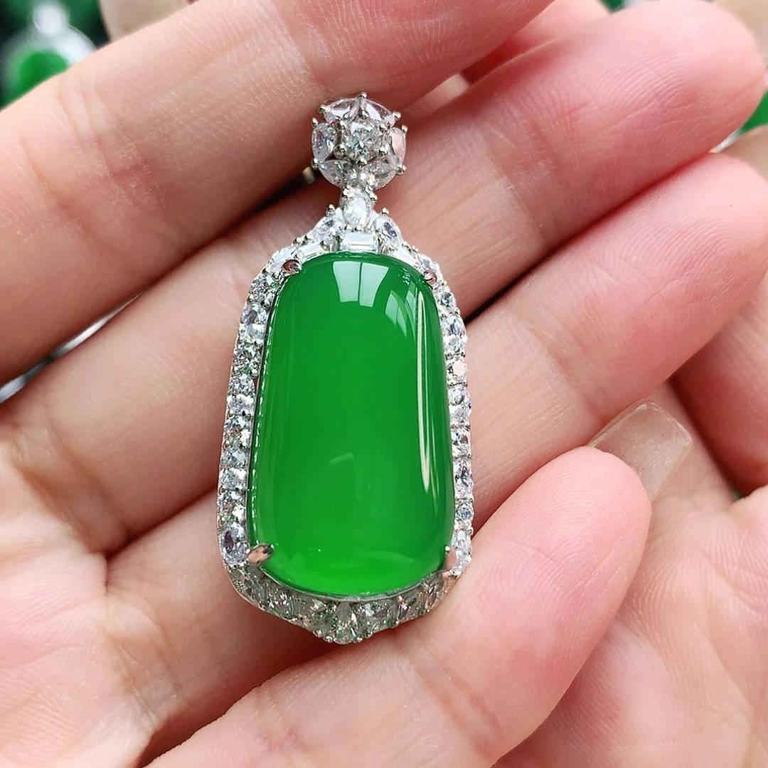 打***勾玛瑙/玉髓吊坠银S925镶嵌