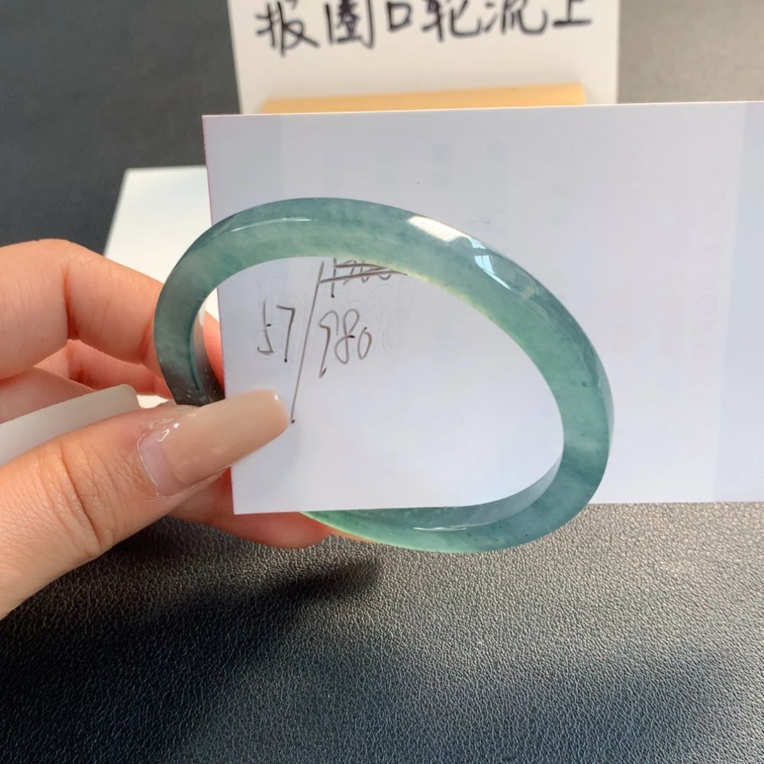 翡翠未镶嵌手镯天然翡翠