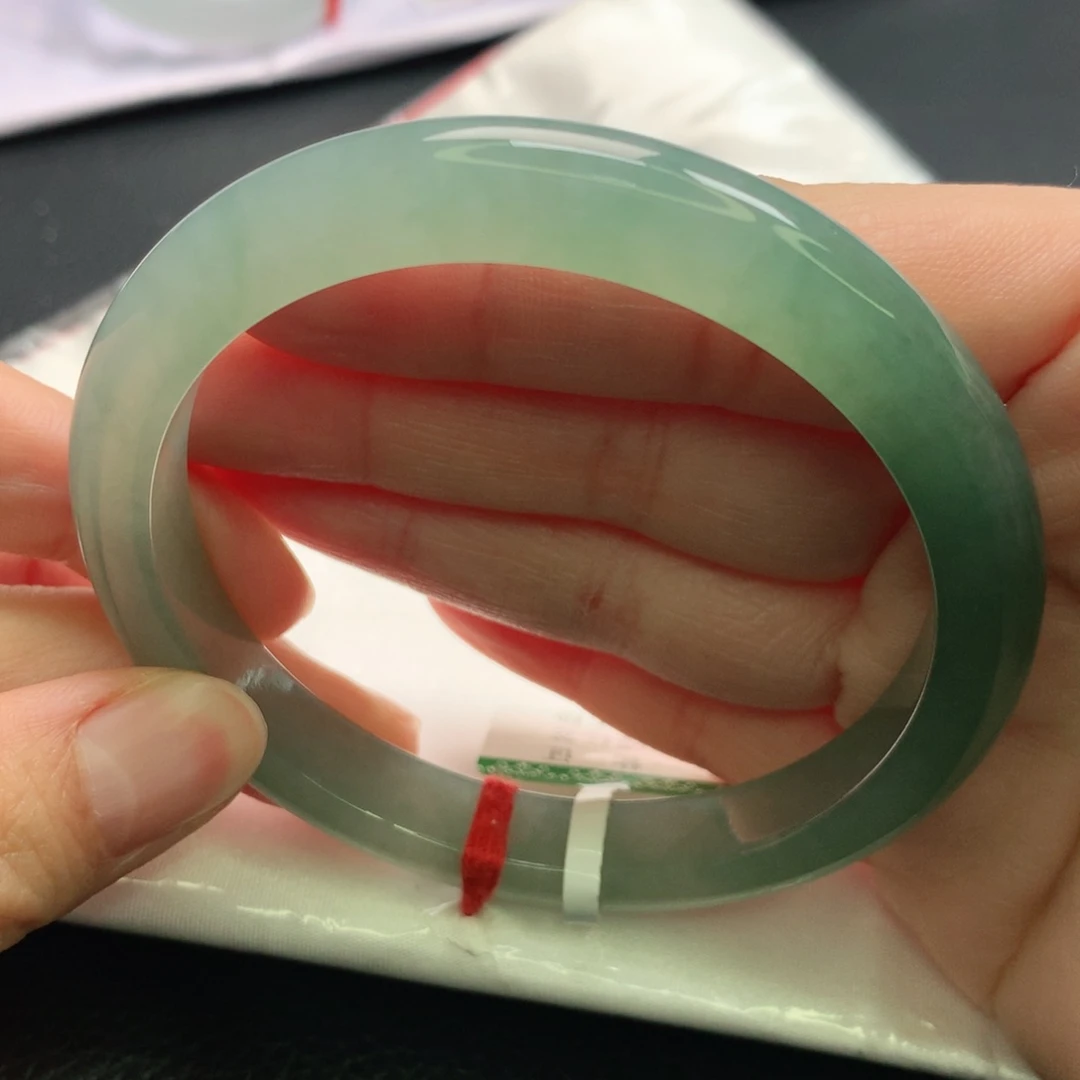 翡翠手镯未镶嵌5859圈