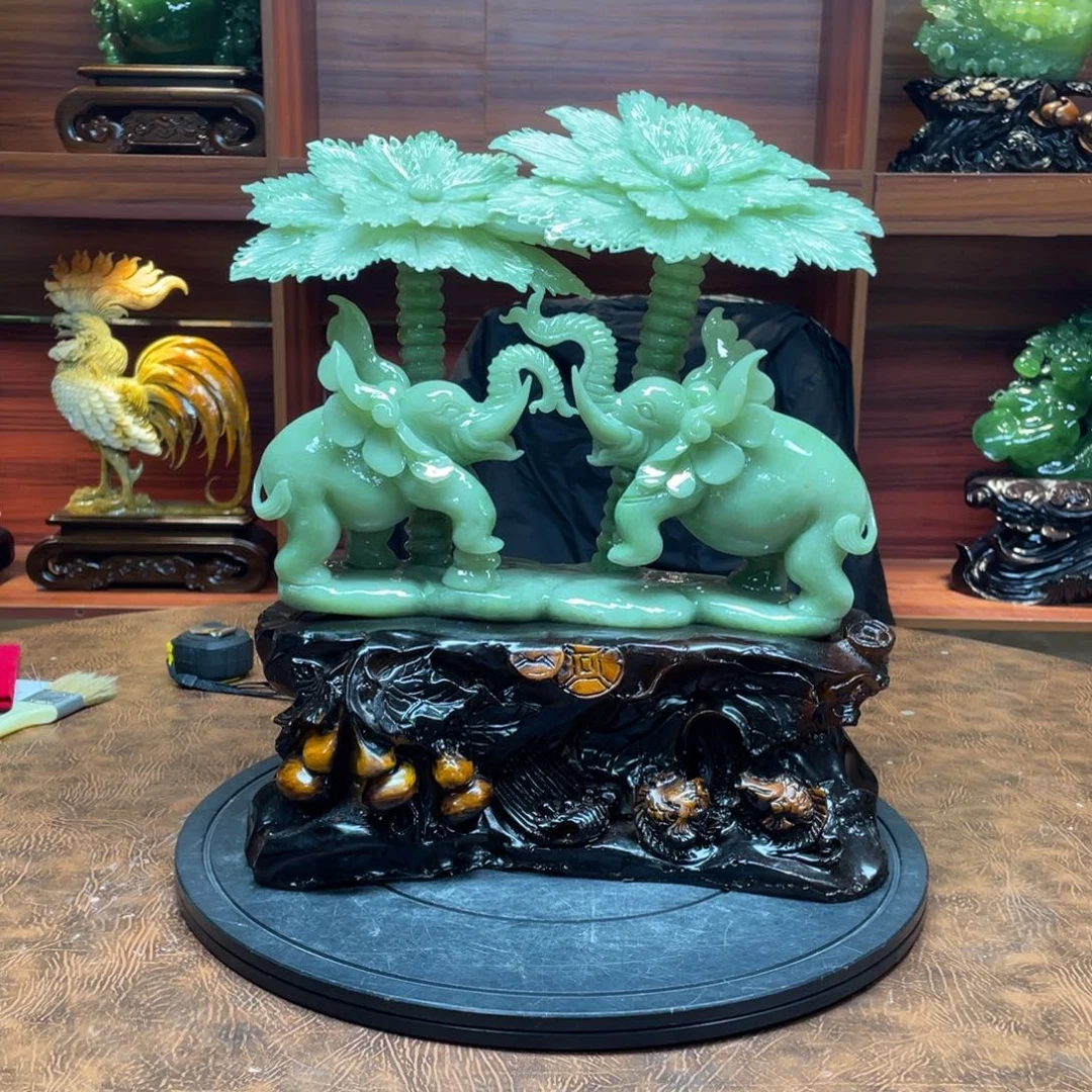 忍***玉手工雕刻岫玉摆件