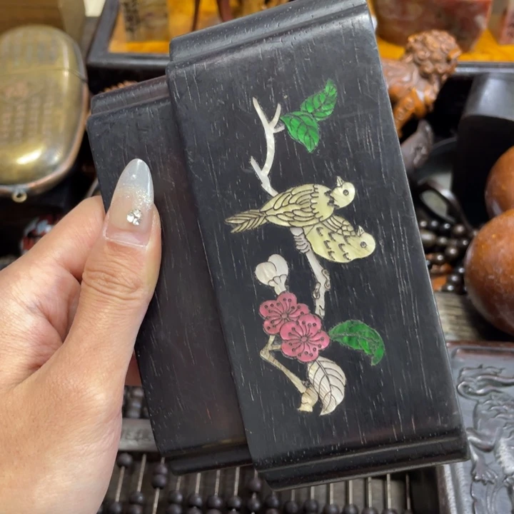 端景台紫檀木类木