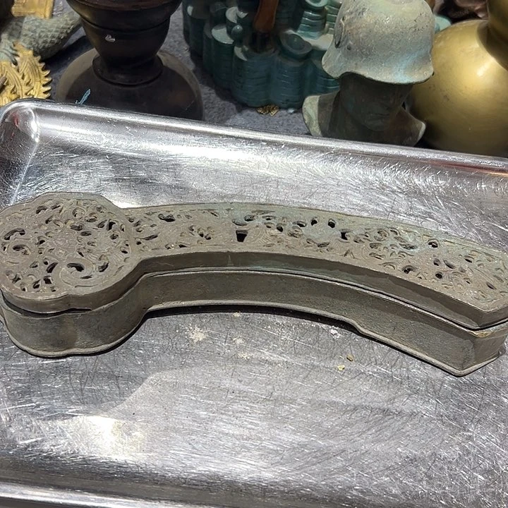 班**朝瑕疵品黄铜摆件工艺品