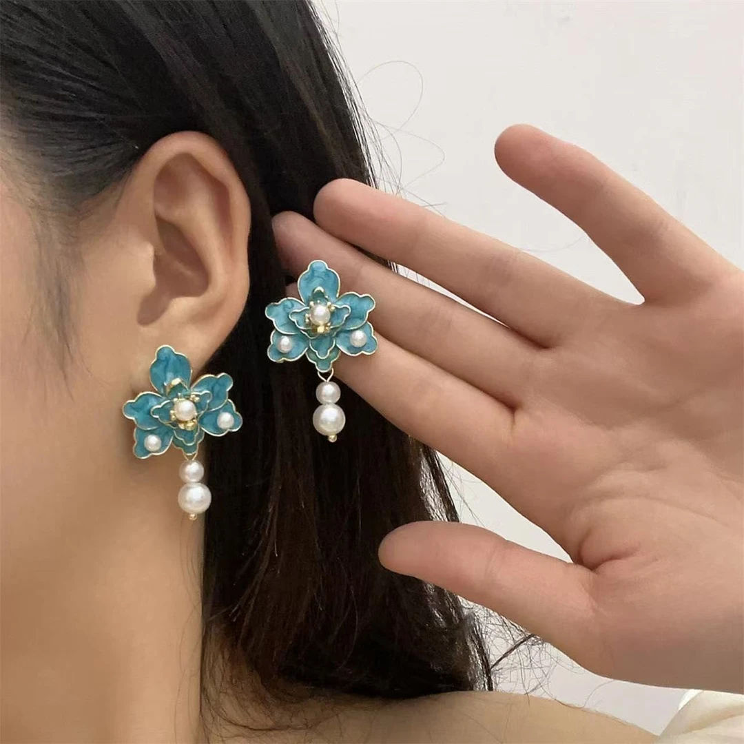 铜合金耳饰 花朵珍珠滴油耳钉新款潮轻奢时尚高级感耳环耳饰女～78
