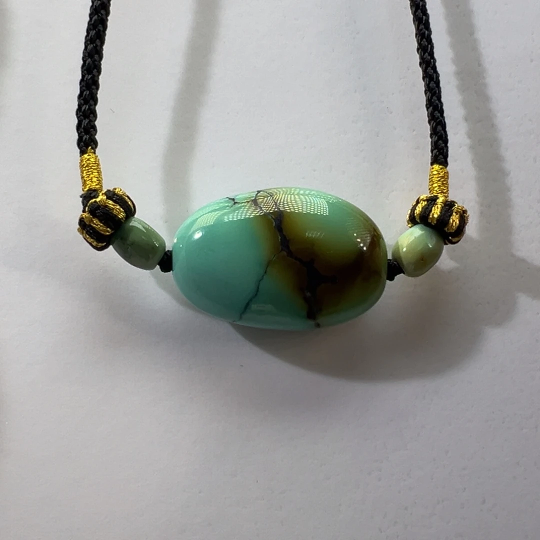 绿松石未镶嵌挂件