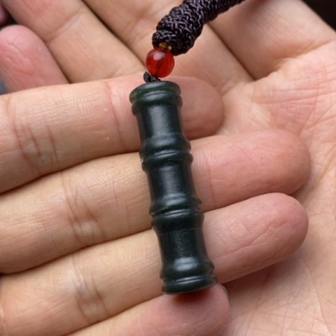 和田玉未镶嵌颈饰程*琦