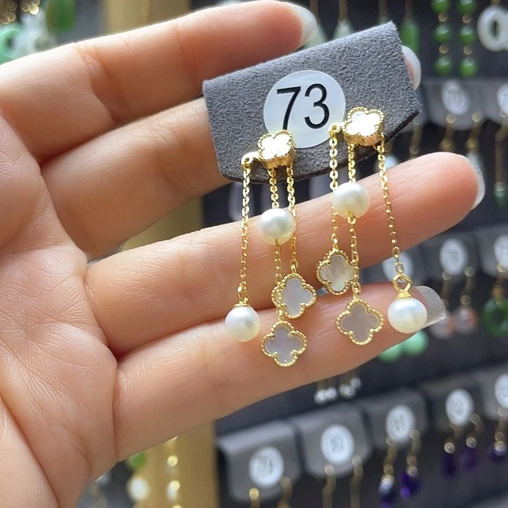 银S925镶嵌淡水珍珠耳饰