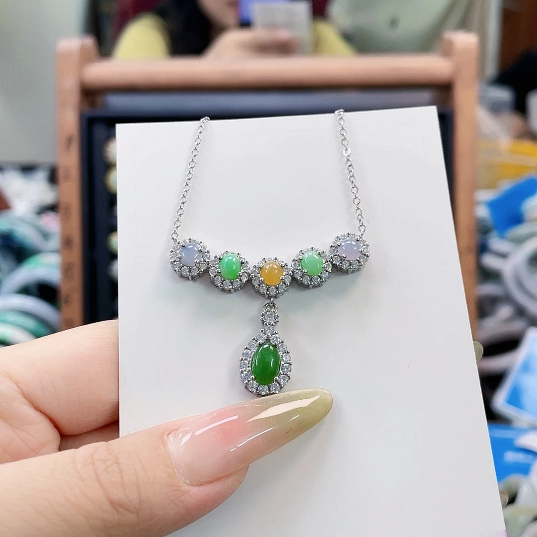 翡翠未镶嵌颈饰天然翡翠Ａ货