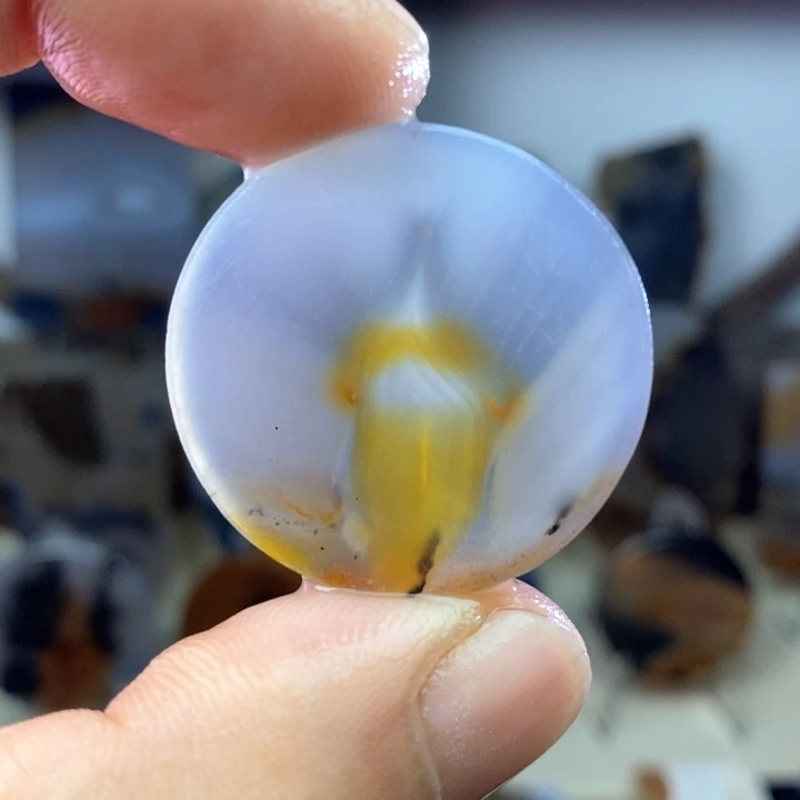 玛瑙/玉髓颈饰未镶嵌