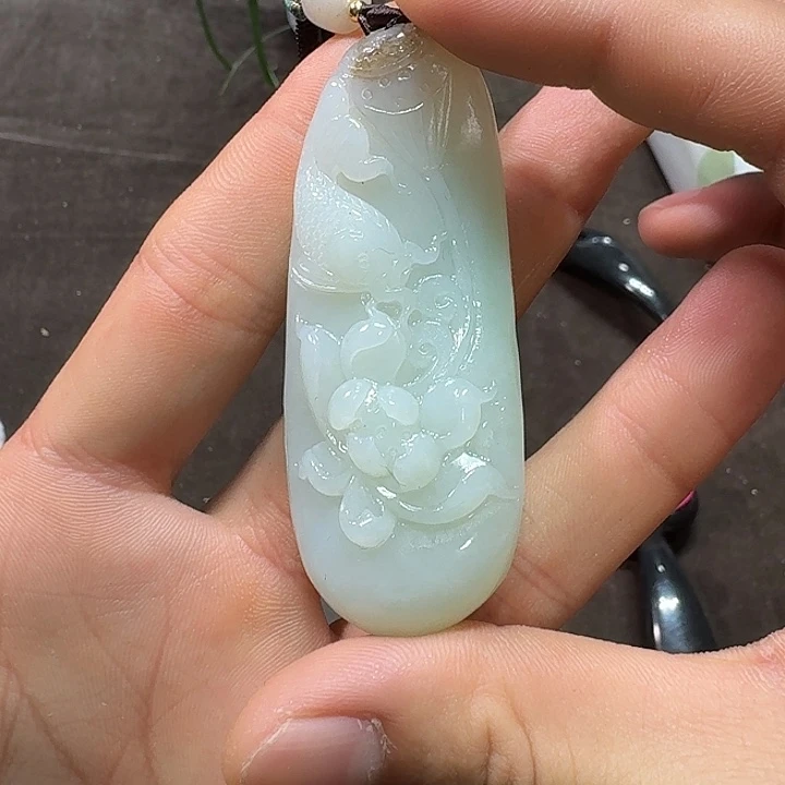 未镶嵌和田玉（糖玉）车挂