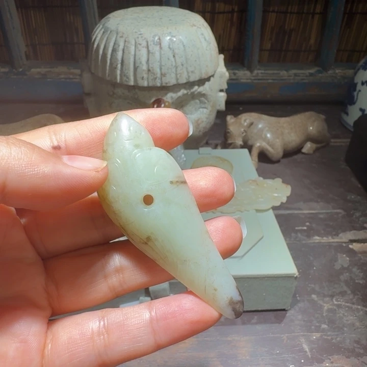 和田玉（糖玉）未镶嵌颈饰