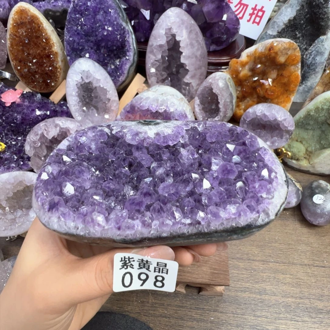 水晶摆件未镶嵌水晶98
