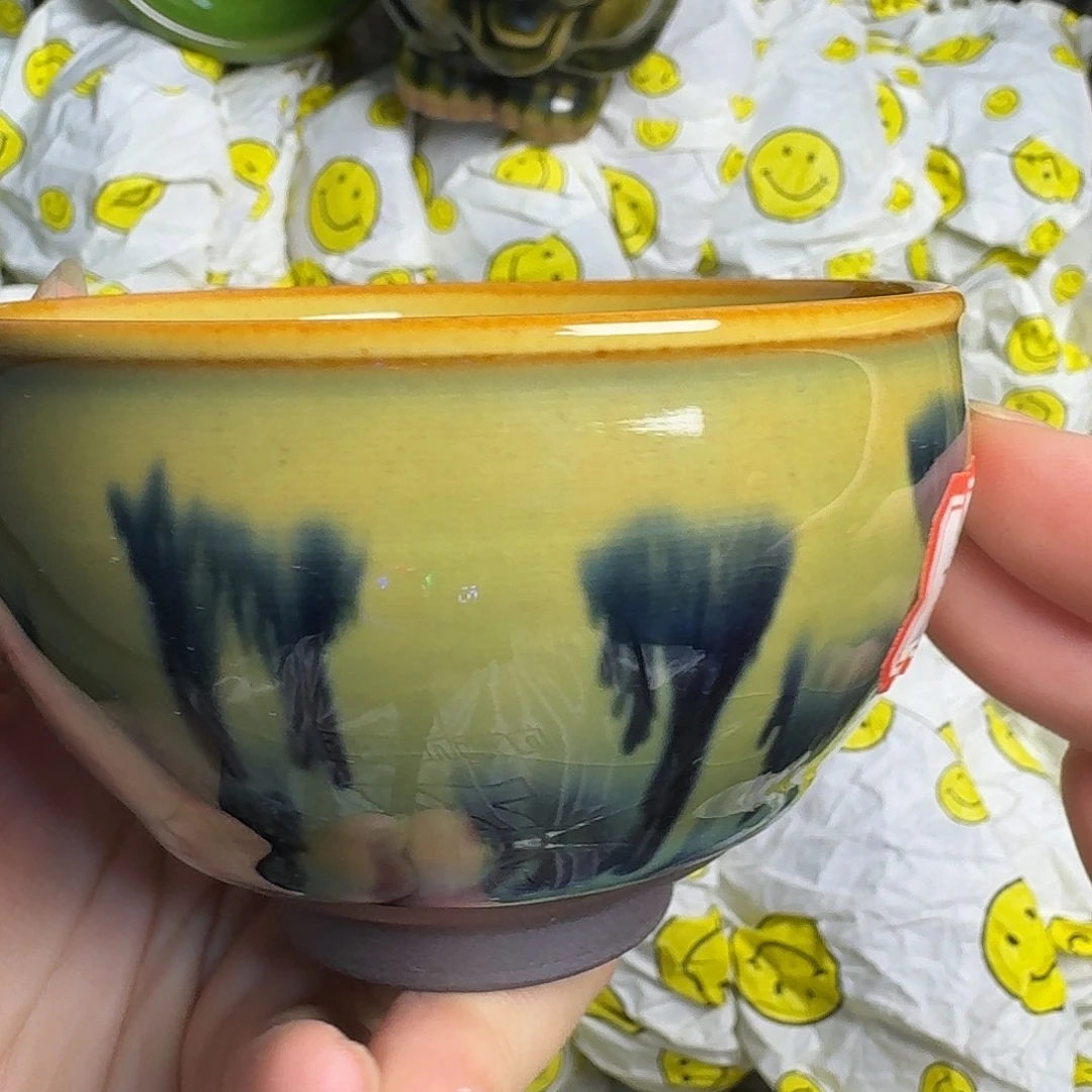 茶盏是因为它具有极深