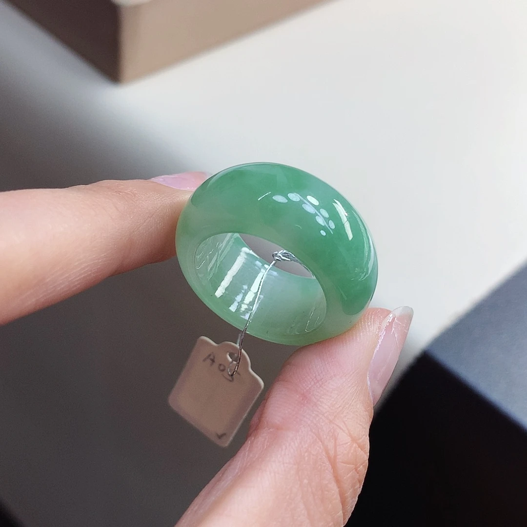 翡翠戒指未镶嵌20号