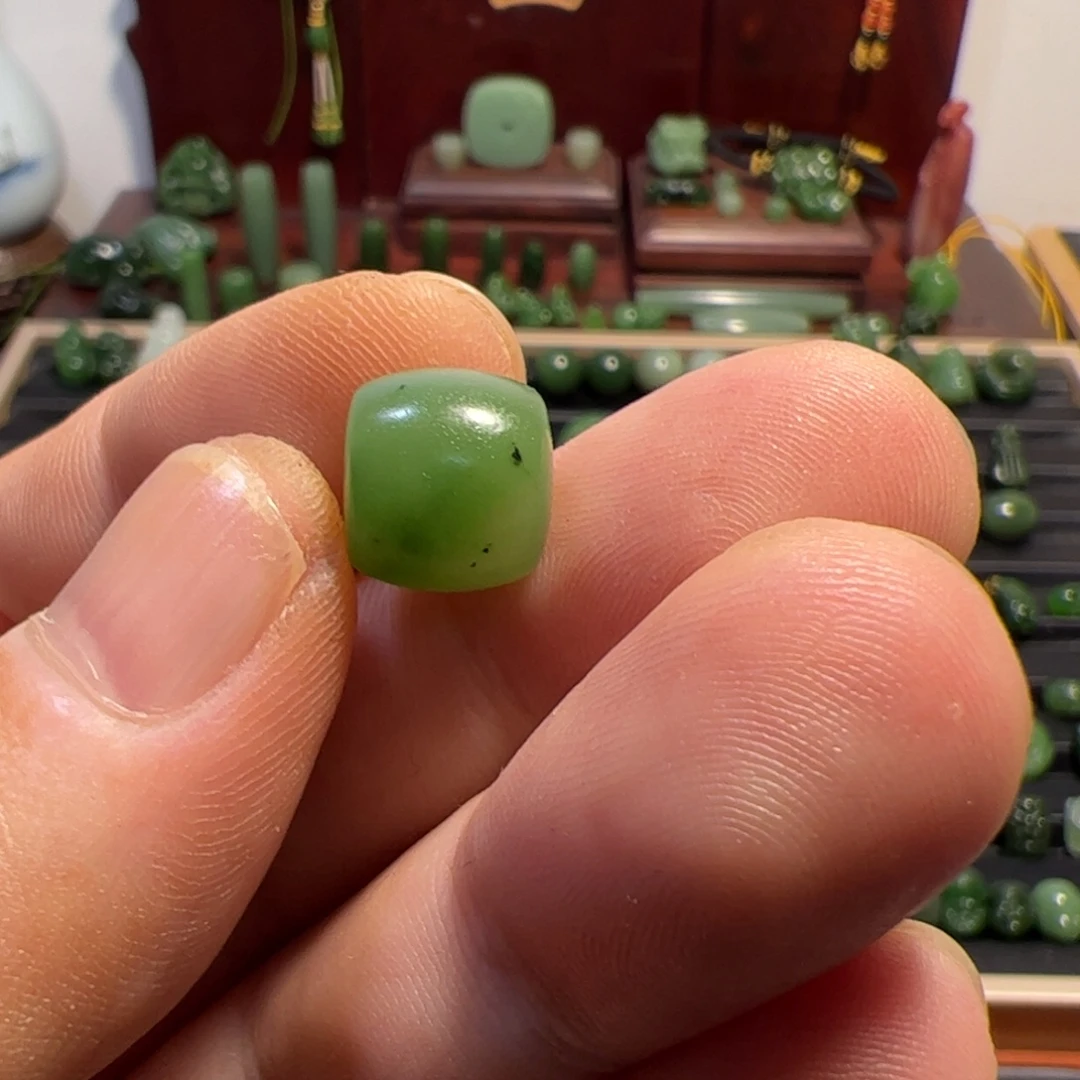 和田玉（碧玉）未镶嵌颈饰