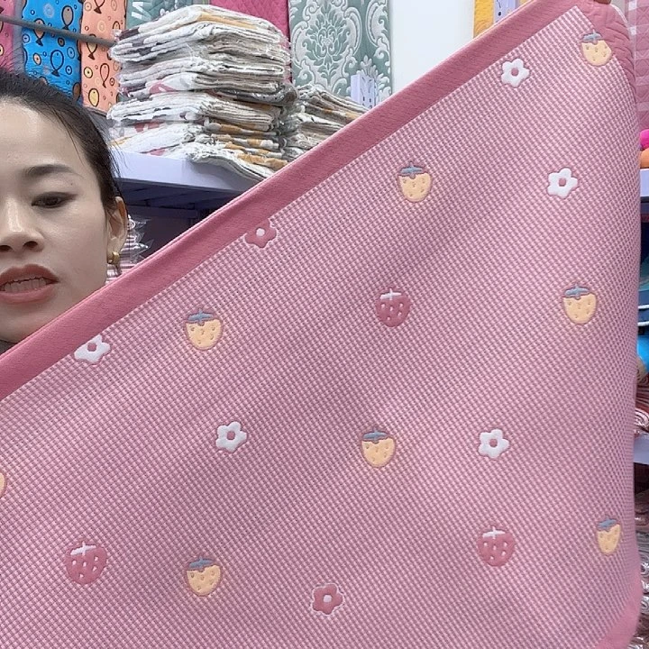 棉粉色小草莓纯棉