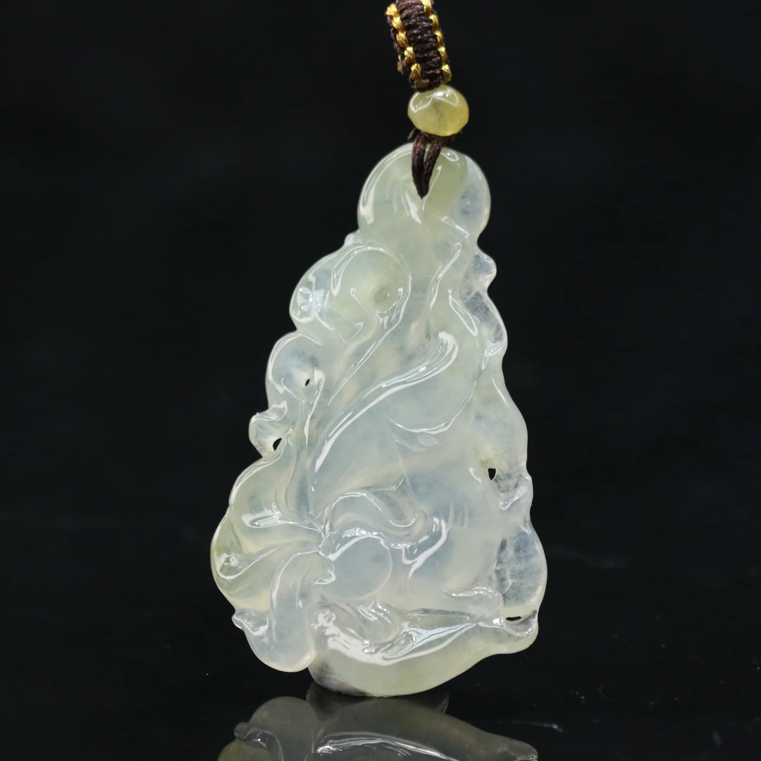 42天然缅甸翡翠A货九尾狐吊坠/301296/上海嘉禾拍卖