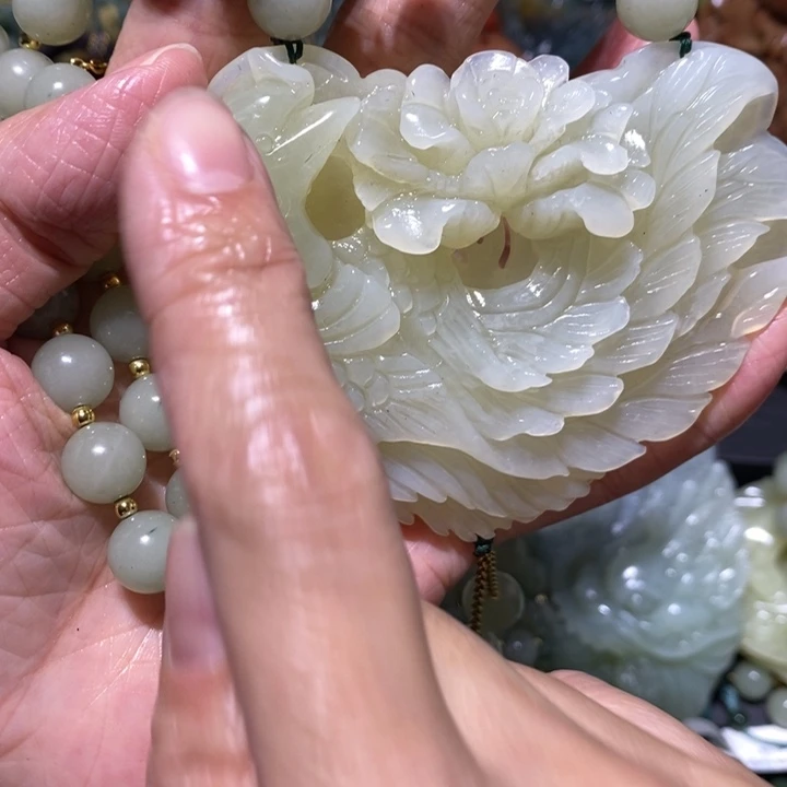 岫玉岫玉吊坠未镶嵌