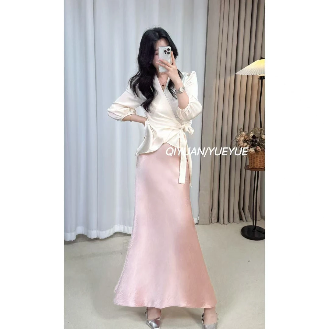 春夏款松紧高腰显瘦中长款缎面丝滑新中式穿搭半身裙包臀鱼尾裙