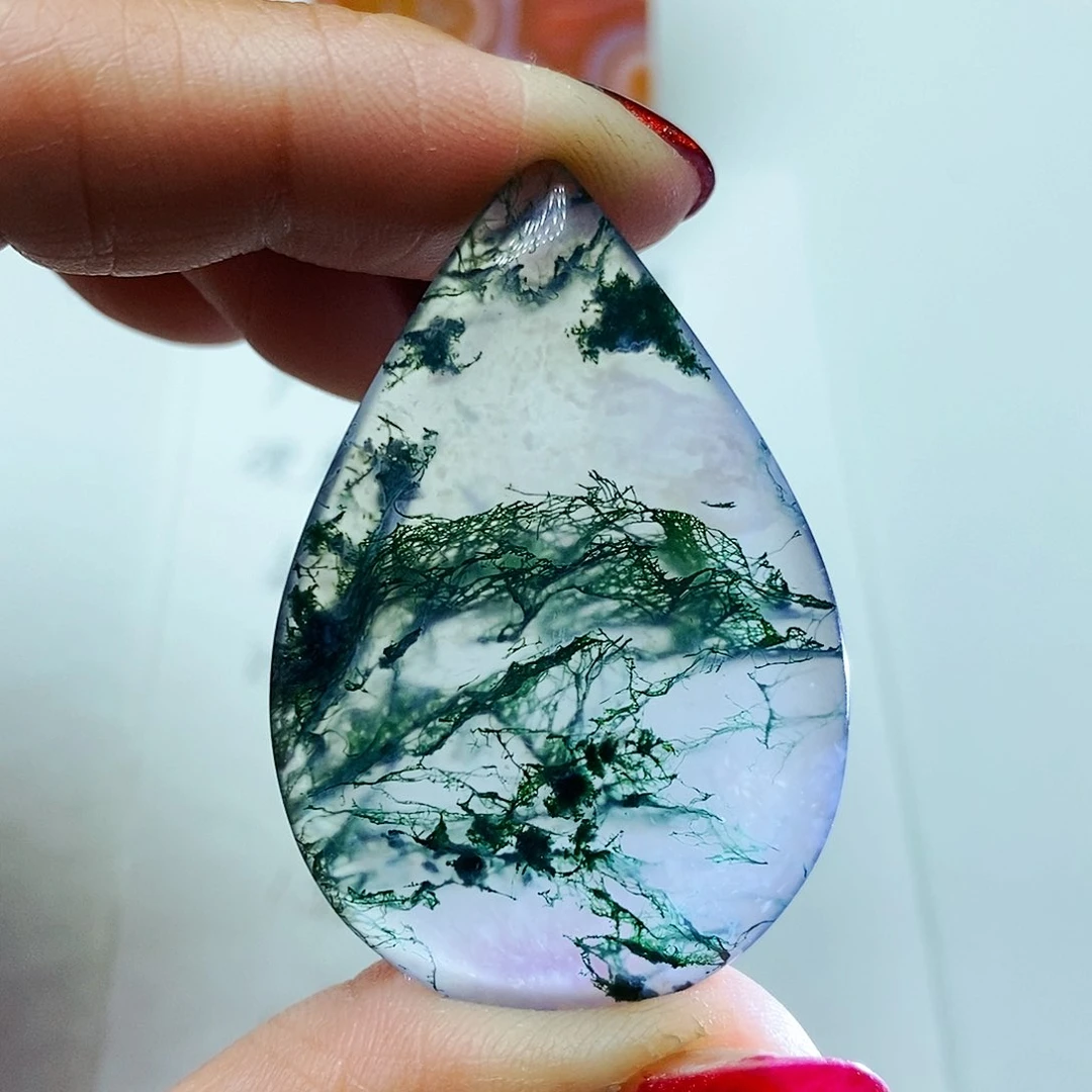 玛瑙/玉髓颈饰未镶嵌春*