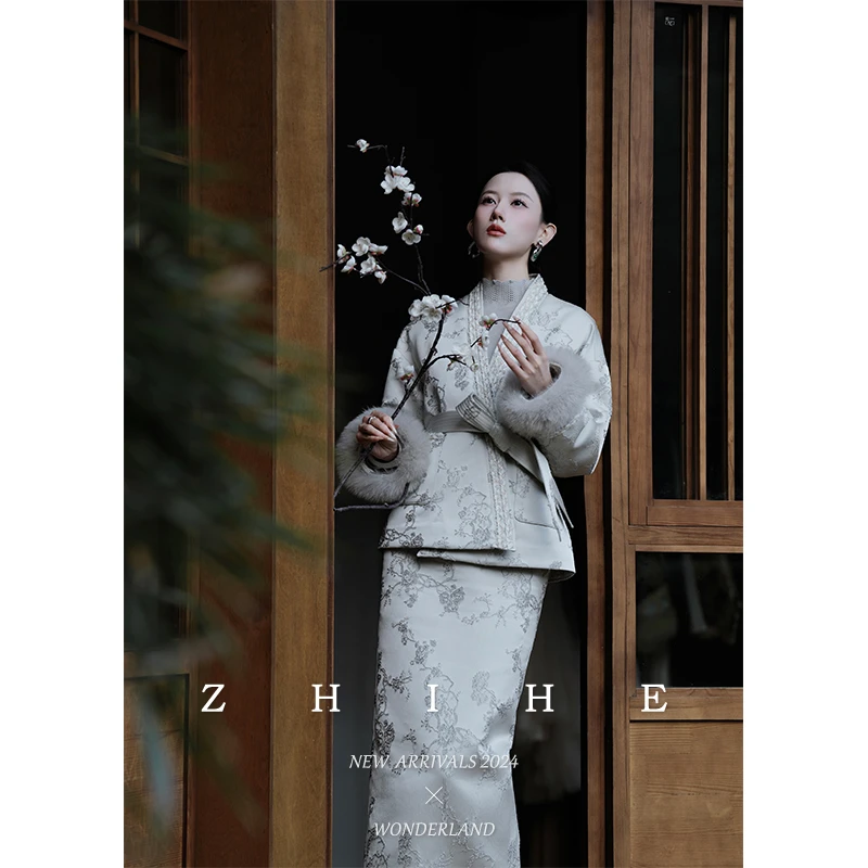 无艳一禾【烟雨斋】新中式重工提花狐狸毛袖口羽绒服+半裙