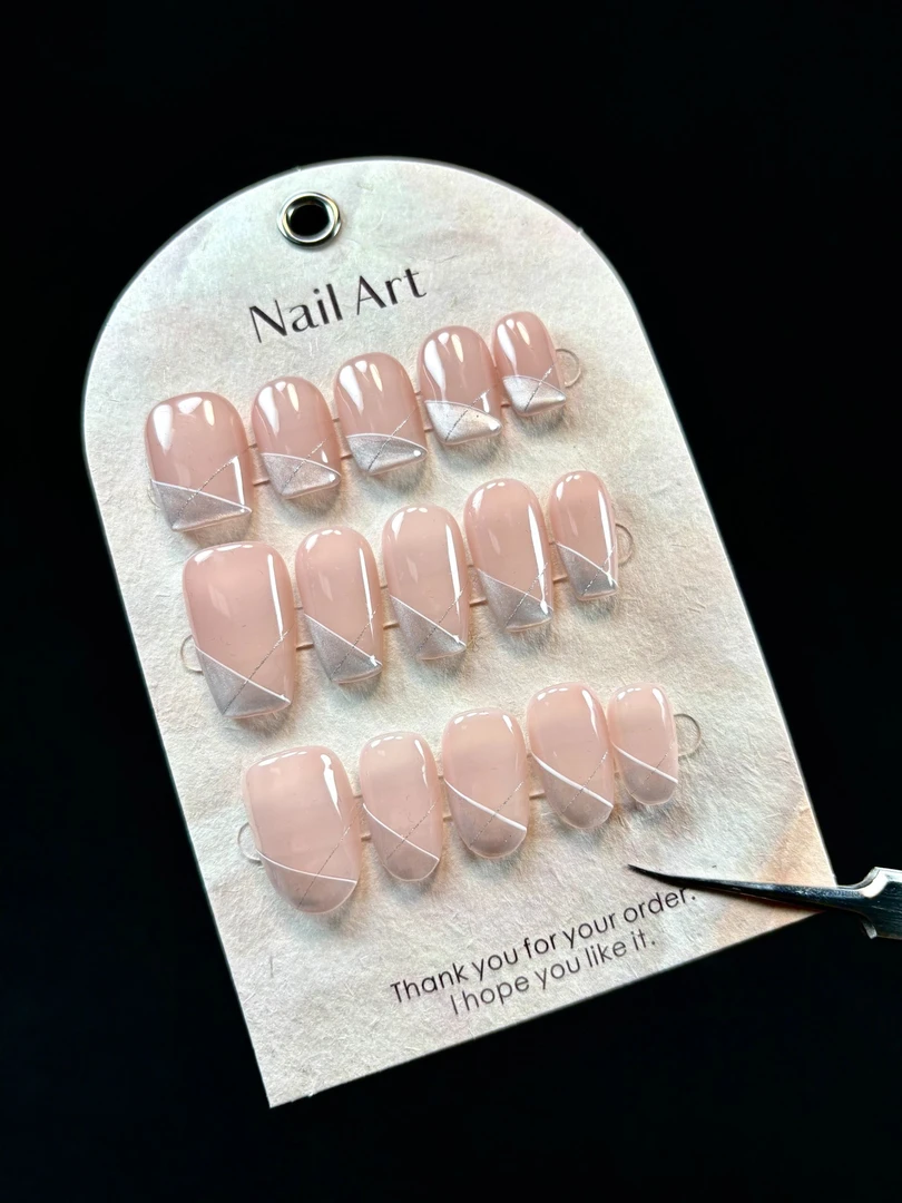 【三角法式】纯手工穿戴甲三角线条猫眼高级感奢华显白美甲贴片