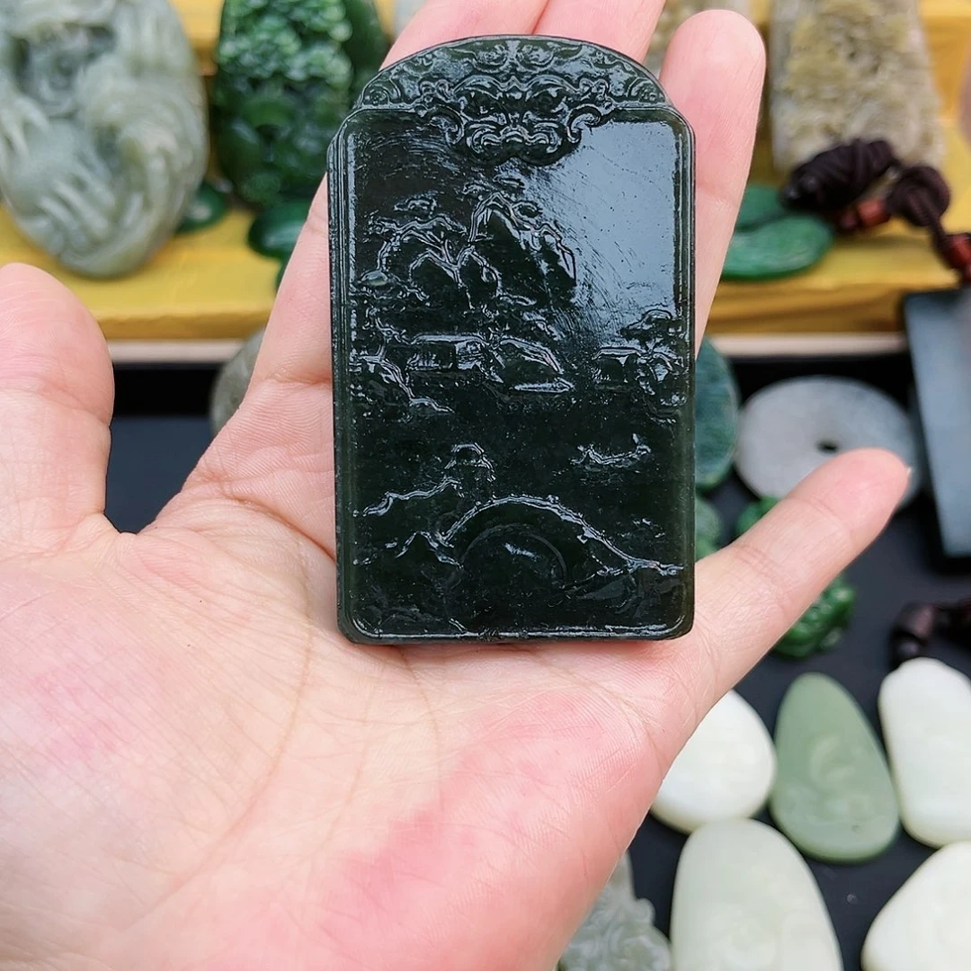 和田玉未镶嵌颈饰