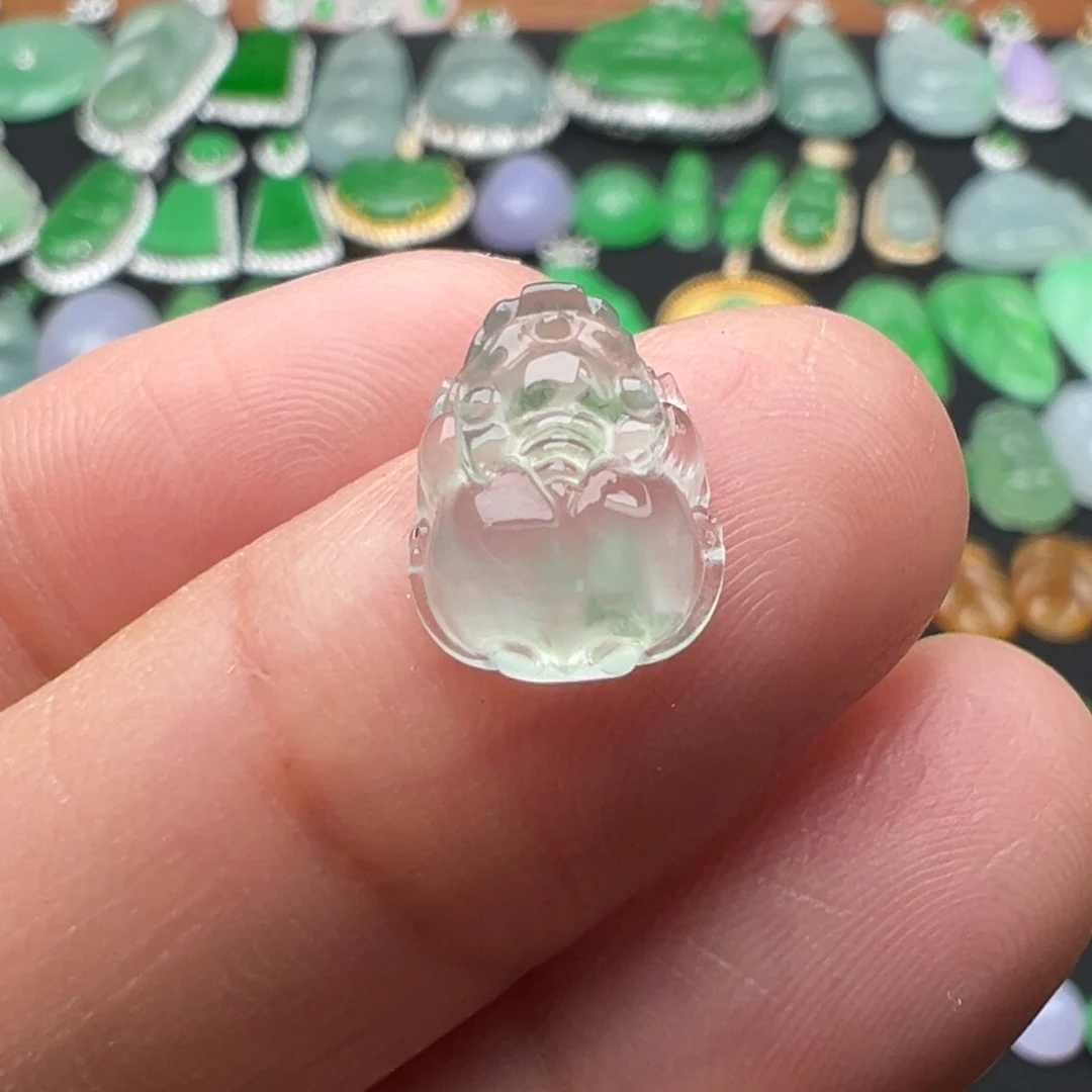 翡翠颈饰未镶嵌貔貅10