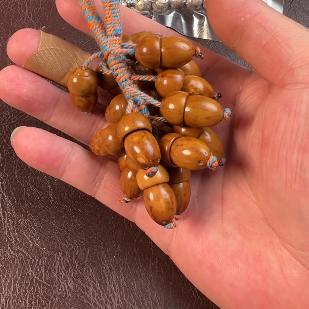 星月菩提吊坠紫金鼠小葡萄