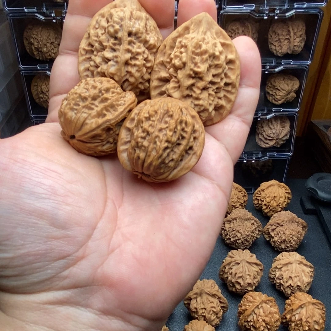 北***风把件文玩核桃41罗汉头