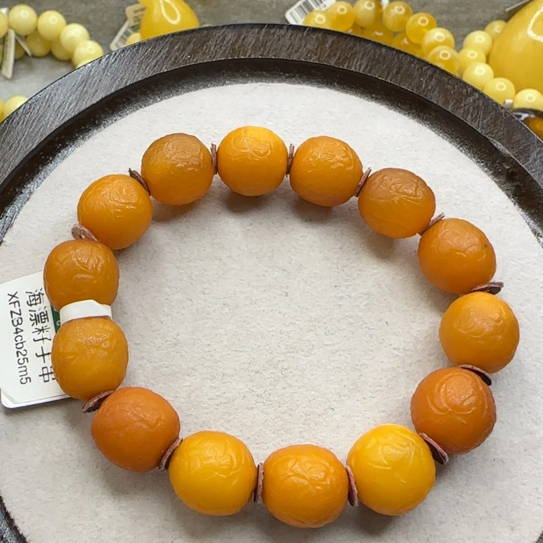 琥珀未镶嵌珠宝奇石14