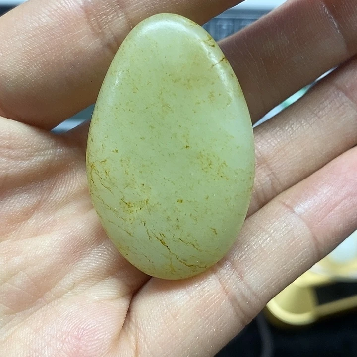 伏***枞未镶嵌和田玉（糖玉）挂件