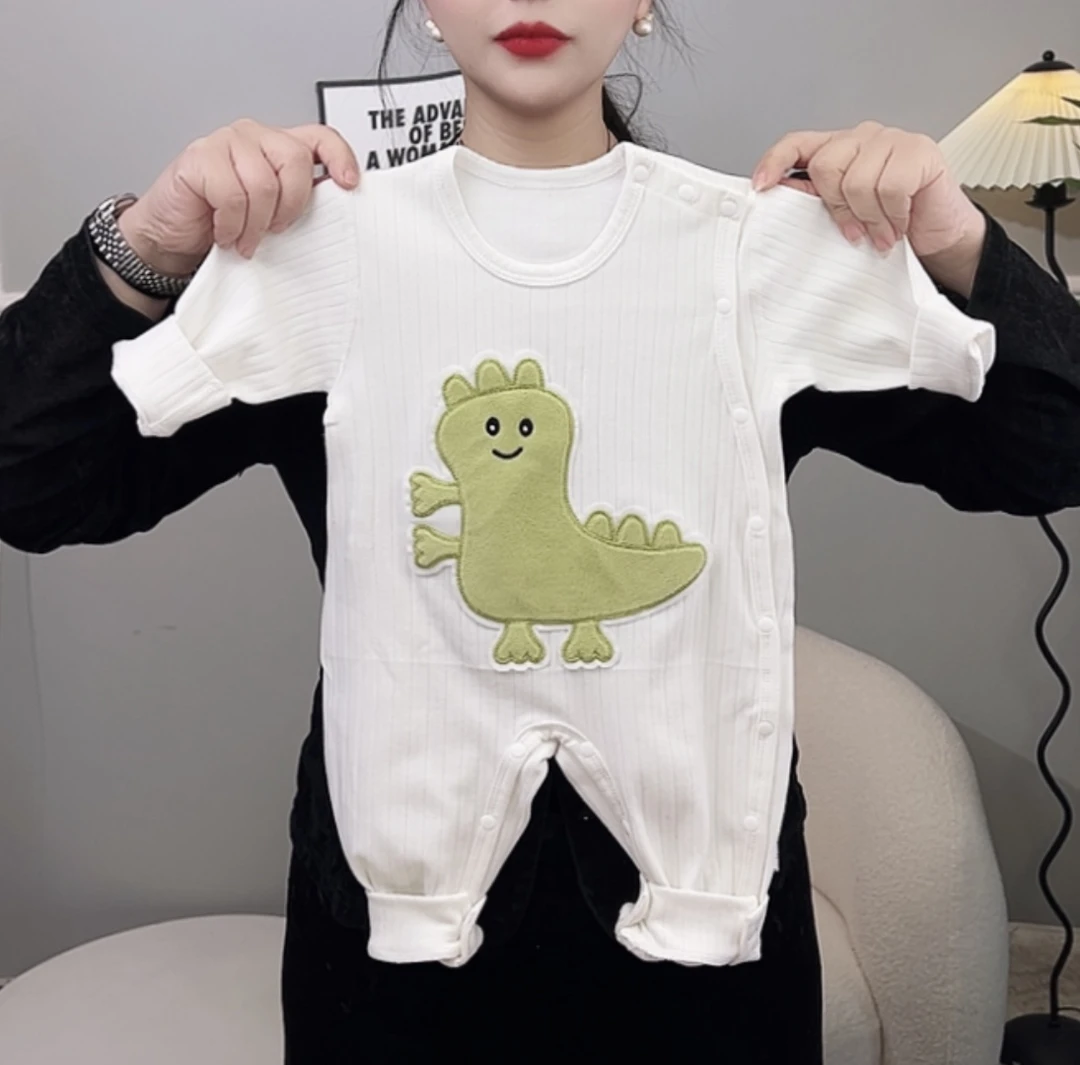 婴儿可爱恐龙连体衣秋季宝宝爬服新生儿长袖哈衣